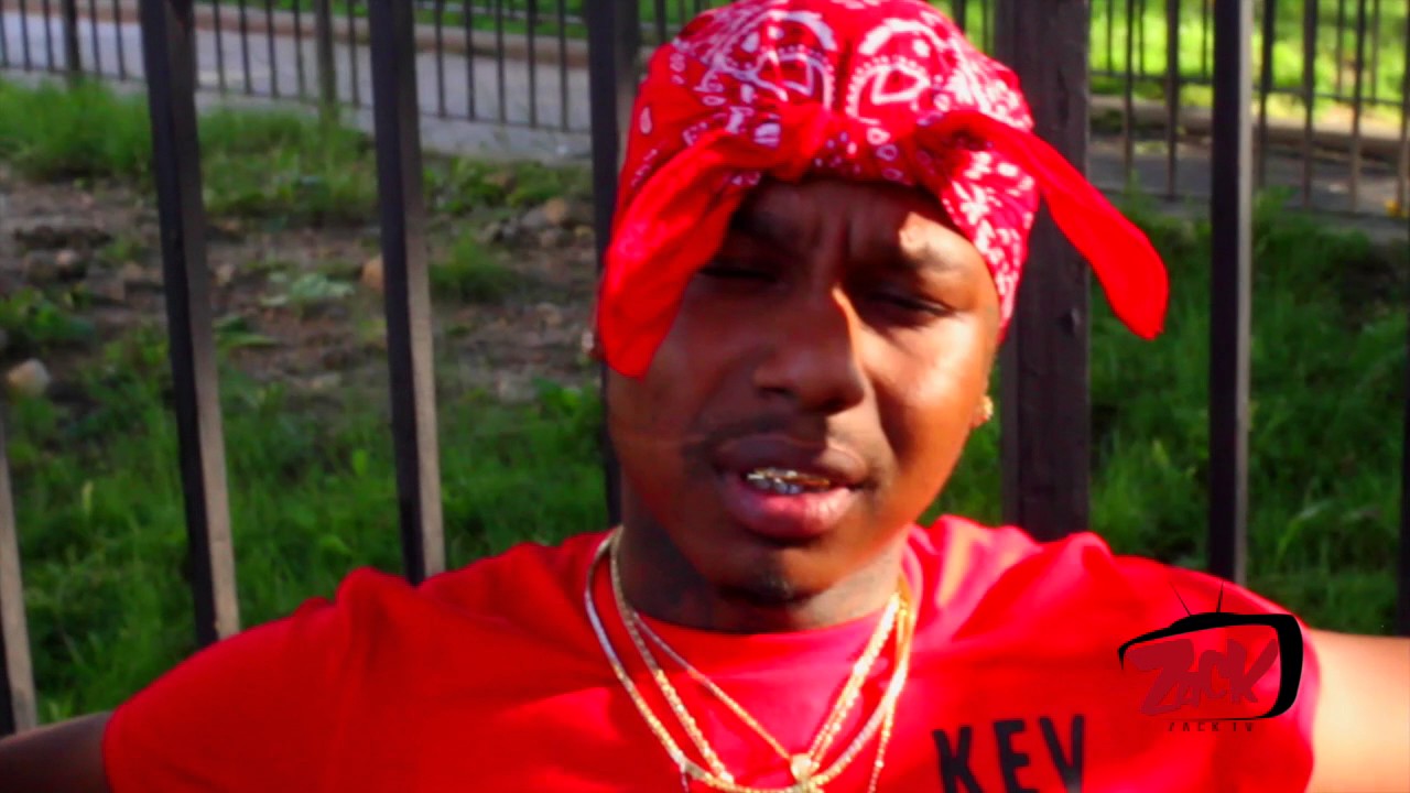 Bronx Popperazzi Po Ty Valentine Walks Through Edenwald Projects Shot By Therealzacktv1 Youtube