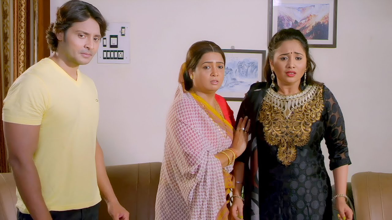 आखिर क्यों रानी चटर्जी के घर पर आया यह गुंडा | Sawariya Mohe Rang De Scene