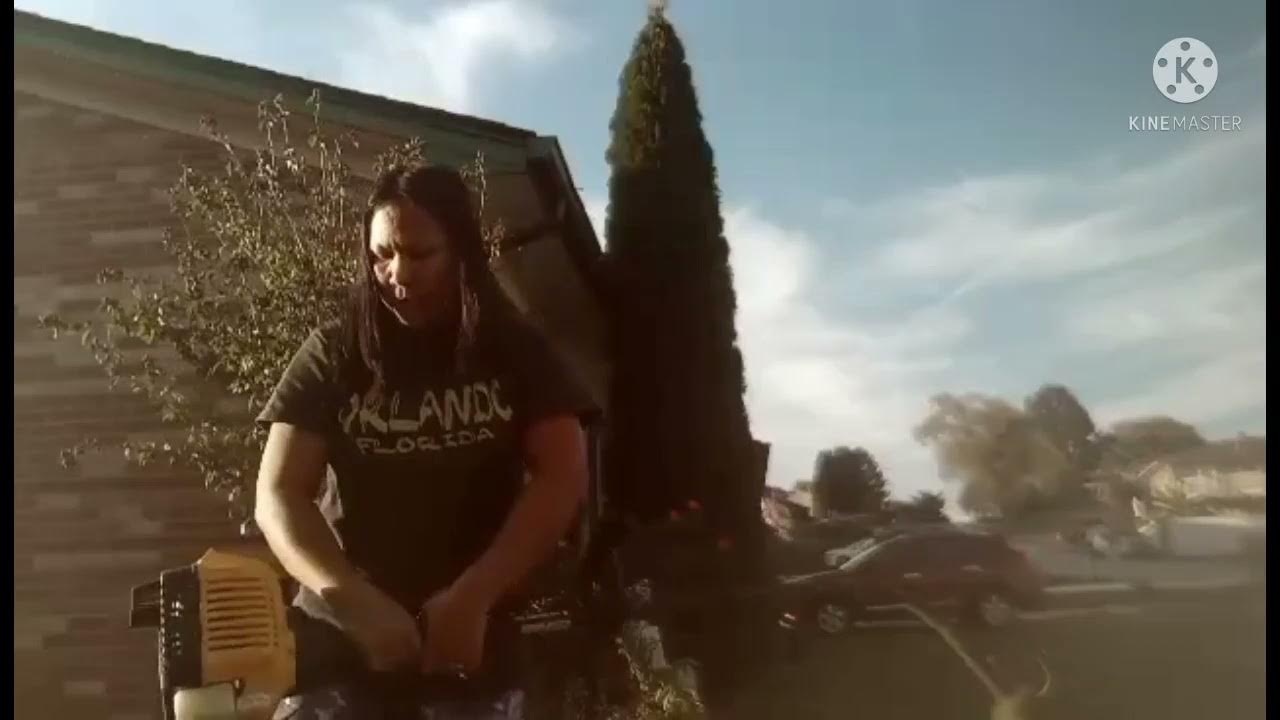 How to put string 🧵 in weed eater (Bolens BL110) YouTube