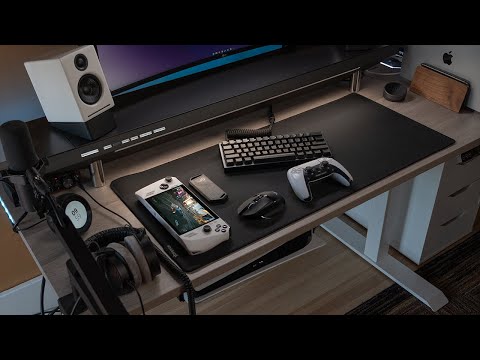 10 Accessories for your Gaming Desk Setup