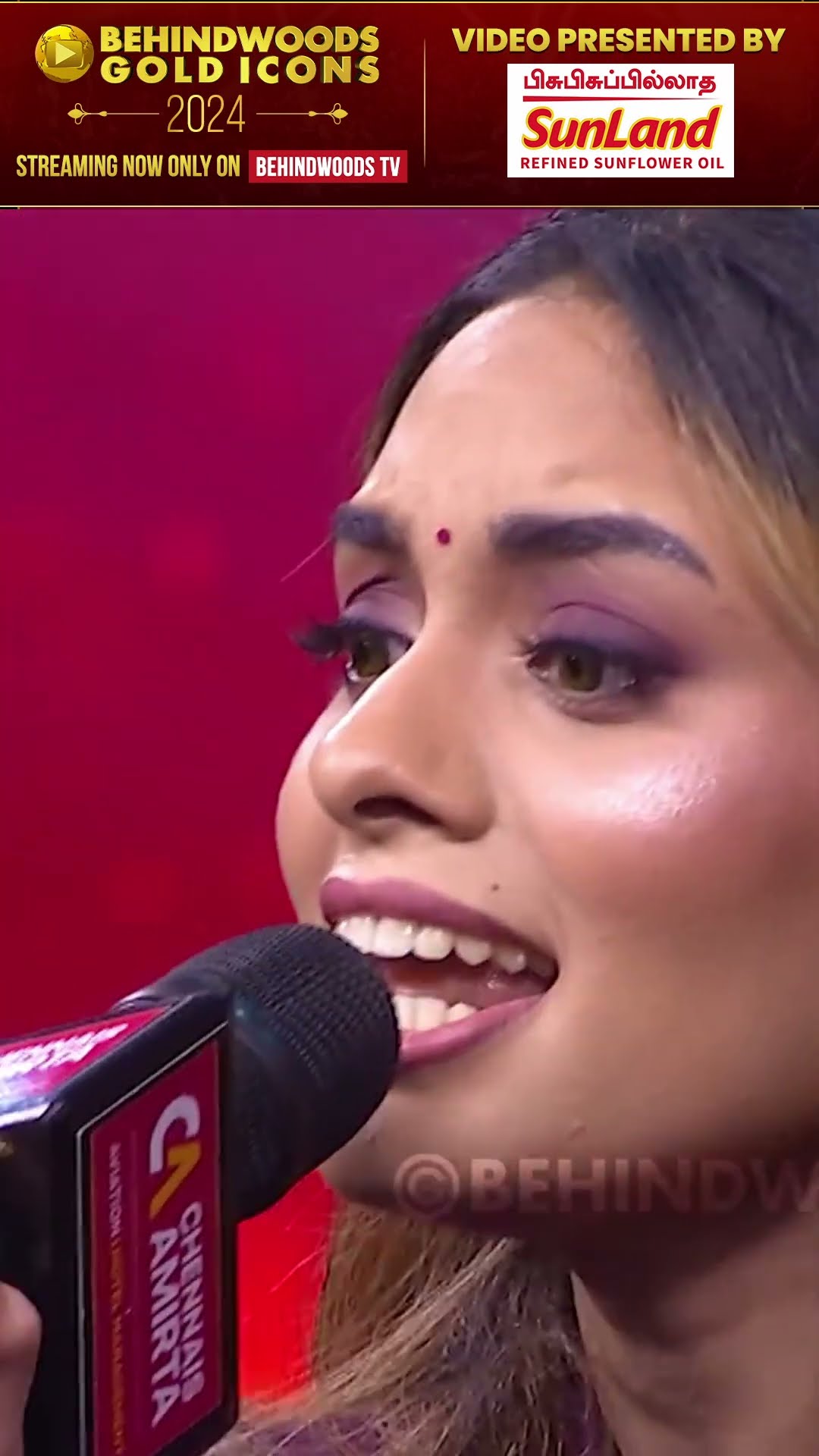 குக்கூ குக்கூ... ?எப்பா என்ன voice-ப்பா? Dhee' Live performance