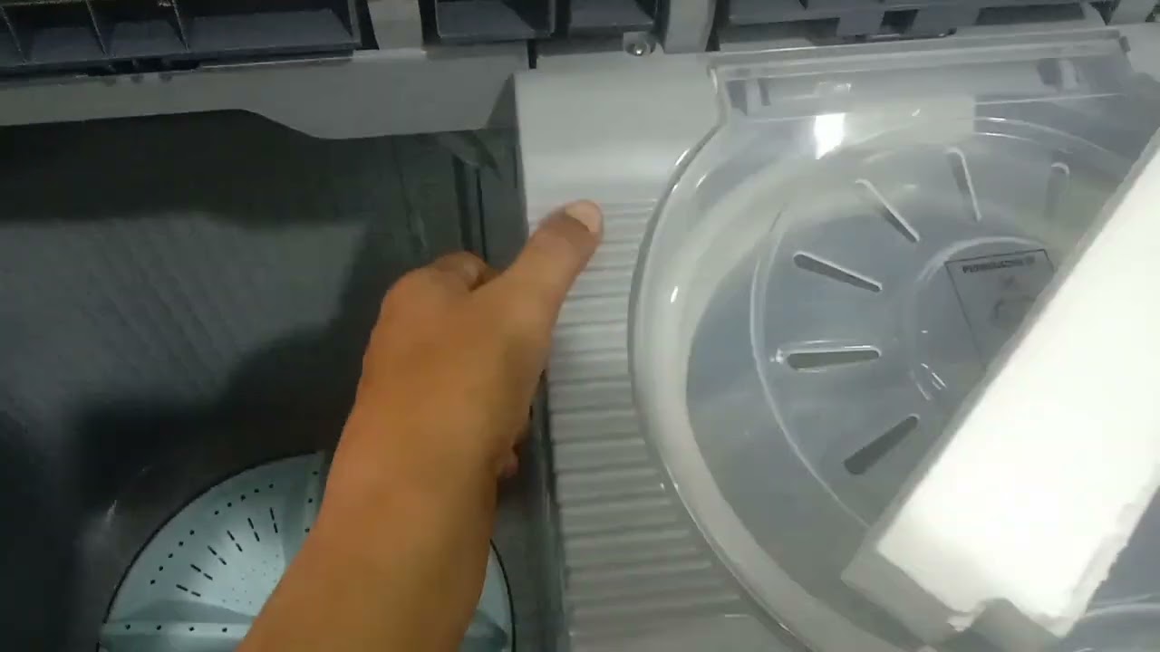 MC Sanken TW 1127GSL kapasitas 11kg tutup kaca wat cuci 250 wat spin 130, timer rendam, garansi 5 th