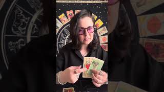 Треугольник. Мужчина и Две Женщины‼️ #таро #гадание #tarot #shorts #shortvideo #short