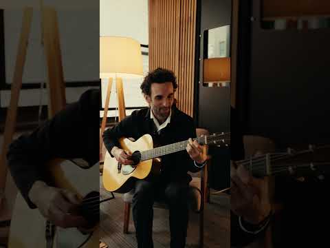 Julian plays "Peru" from his acoustic guitar album 'World's Fair.'