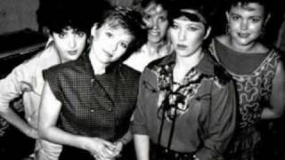 Video thumbnail of "Vicious Circle (Live @ The Roxy 2/1/81) - The Go-Go's  *Best In (Live) Show*  *Audio*"
