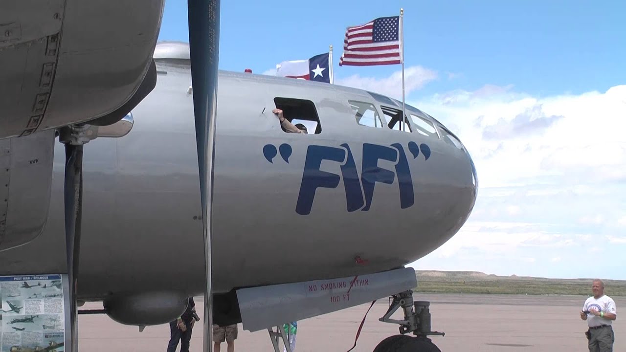 Pueblo Chieftain USA's last flying B29 bomber visits Pueblo YouTube