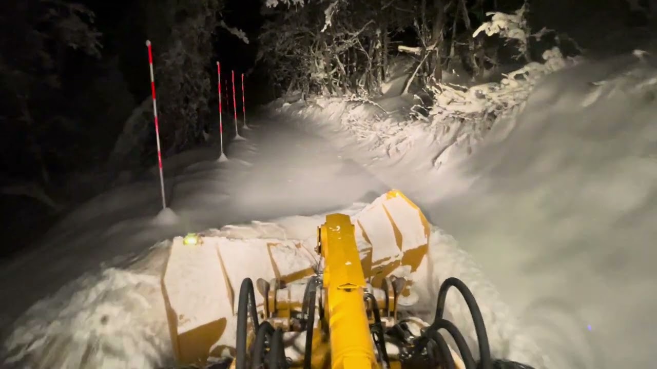 除雪　猛烈坂　狭い