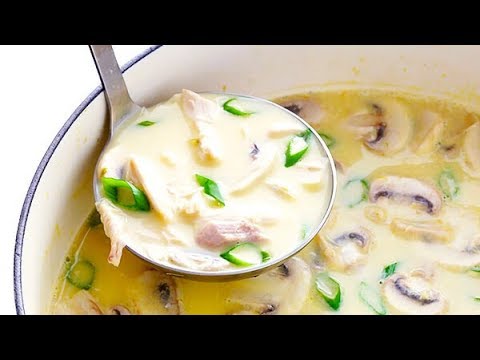 Tom Kha Gai (Thai Coconut Chicken Soup)