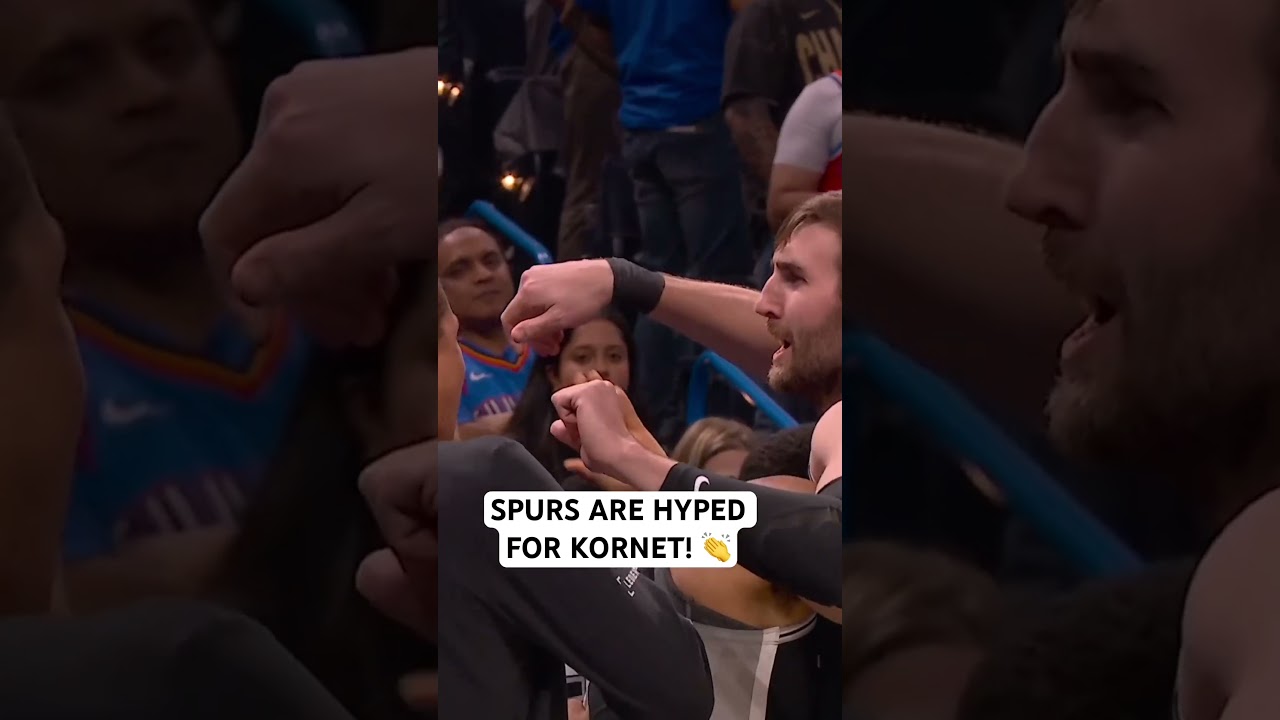 Entire Spurs team hype for Luke Kornet after his massive block!