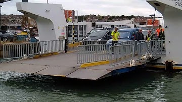 Isle of Wight Floating Bridge Arrival