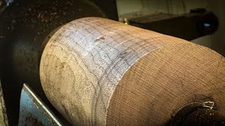 Woodturning Art: Crafting a Stunning Black Walnut Vase | Traditional Techniques & Flawless Finish