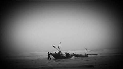 1977 Vlog _ Khi Xinh Đẹp Là Một Tội Ác Nên Phải Đưa Ra Pháp Trường