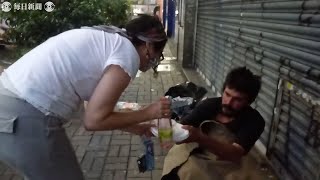 真夏のクリスマス、路上生活者を支える日本からの移住一家　弁当に詰める思い