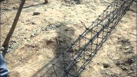 Preparing the reinforcement for the casting of the base of our house