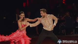 Hayley Erbert \& Derek Hough #2 2021 BMA Dine \& Dance With The Stars