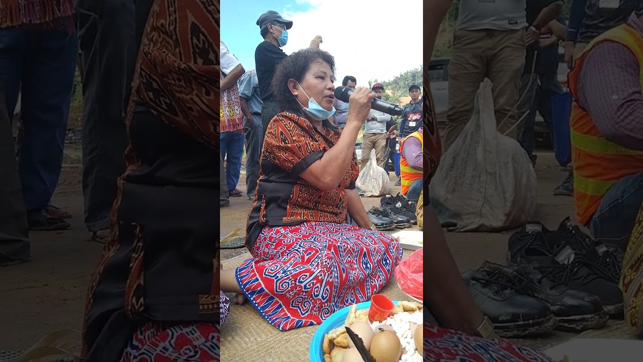 Sea Dayak Iban woman,  from Borneo reciting a traditional song named Pantun @Jerrylenggir_channel