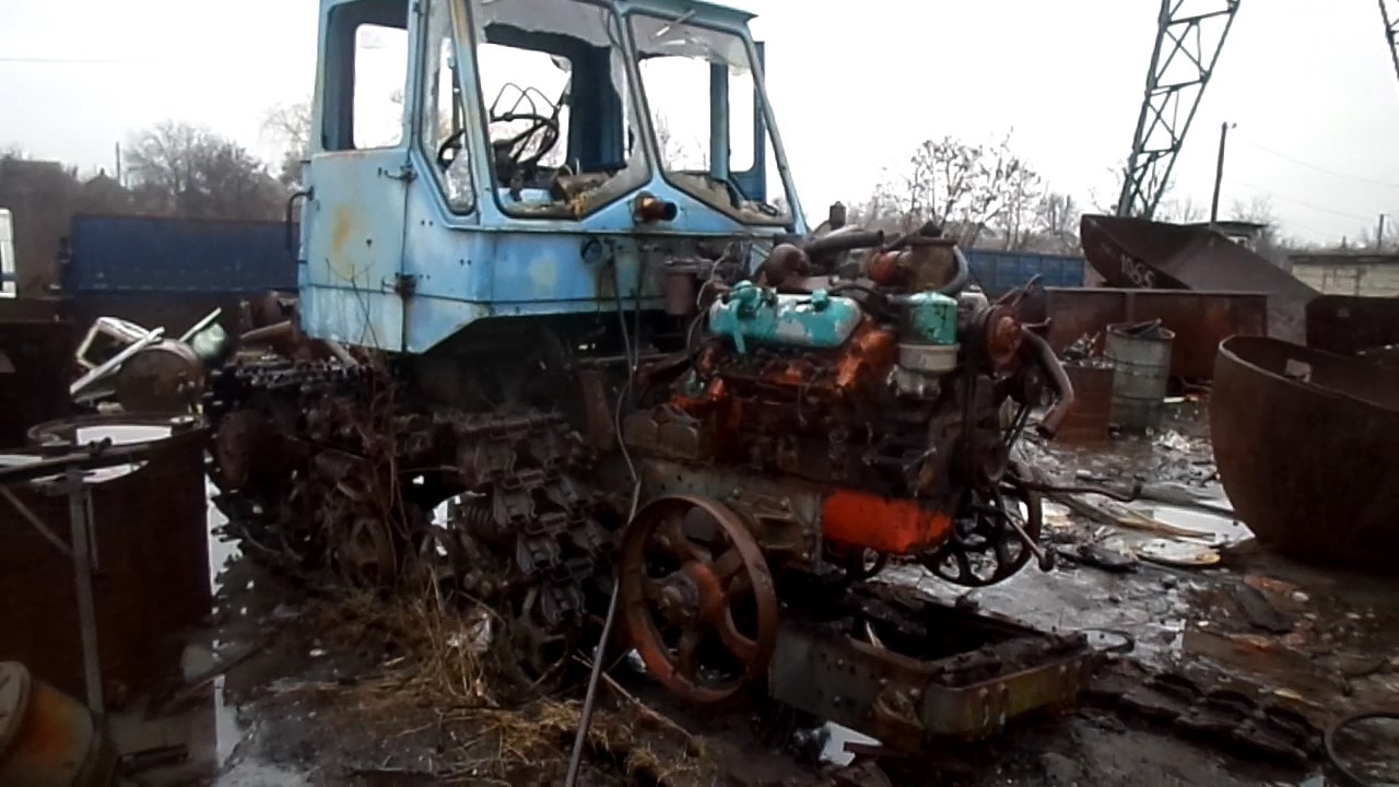 Я В ШОКЕ УЖЕ ЦЕЛИКОМ ТРАКТОРА СДАЮТ В МЕТАЛ   #металлолом   .