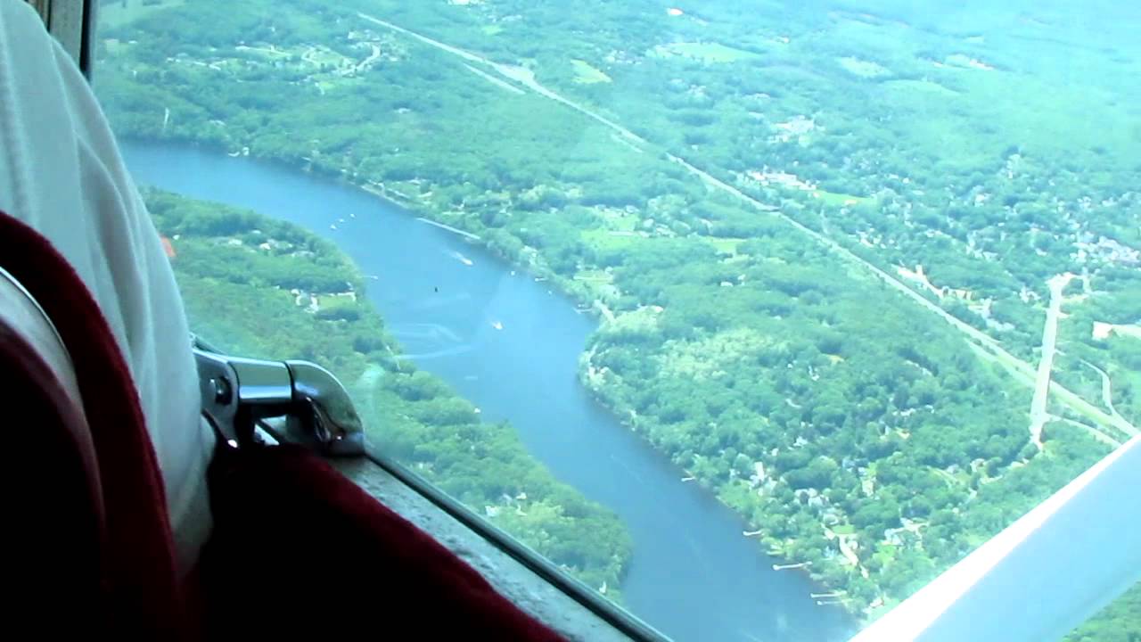 Roller Coaster Ride On A Cessna 172 - YouTube