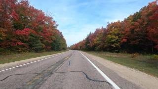 Michigan UP Autumn Drive - Mackinac Bridge to Wisconsin State Line 4K