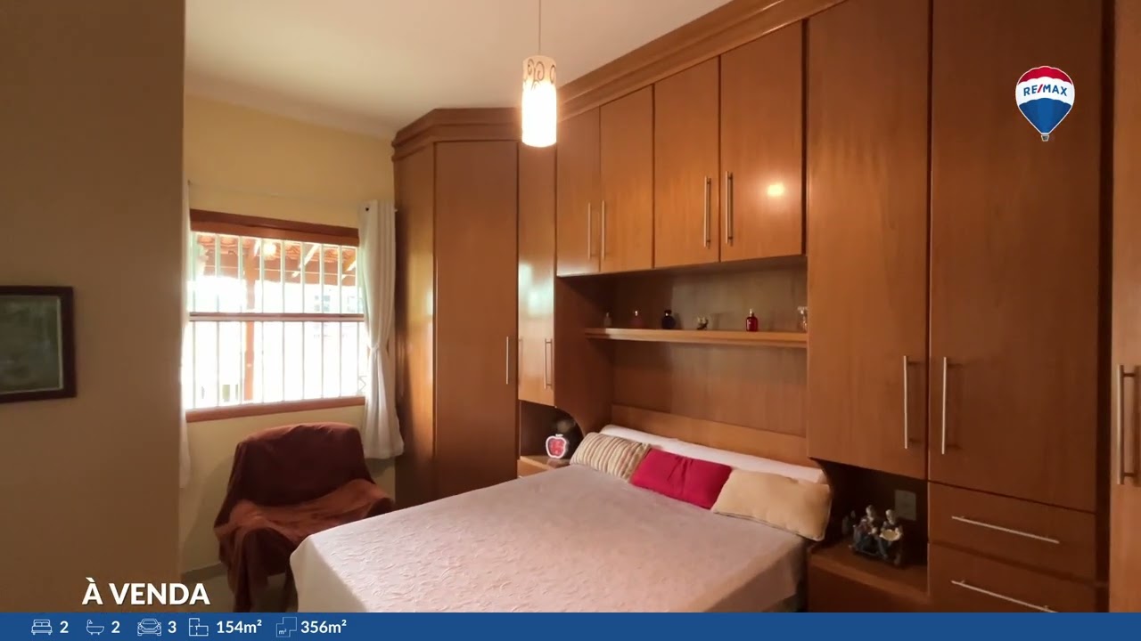 Sobrado para renda na Jaguara na Rua Pinheiro Raposo, 188