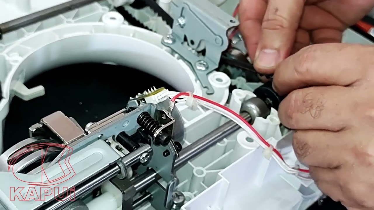 14/28 Conexão Superior e Inferior - Manutenção Máquinas de Costura Brother