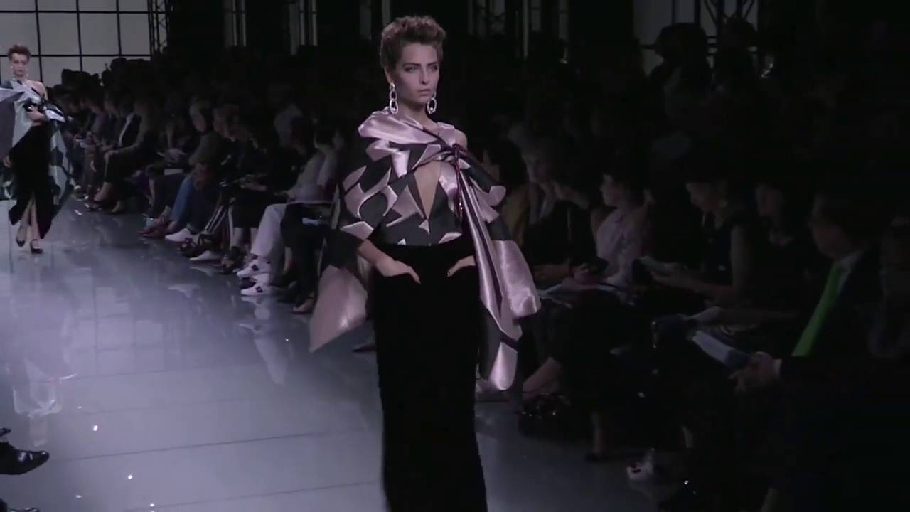 Giorgio Armani Prive   Haute Couture Fall Winter 2016 2017
