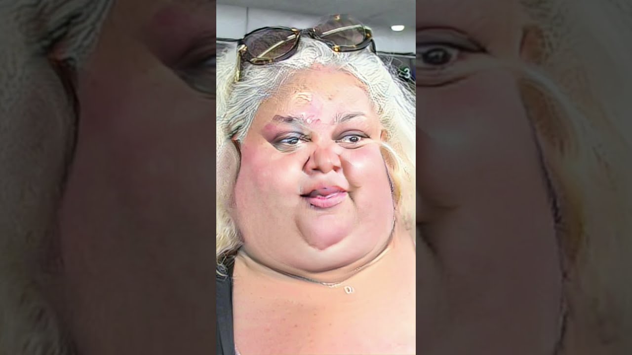 Guess The Celebrity Who Is She Guessthecelebrity Guessthecelebrityquiz