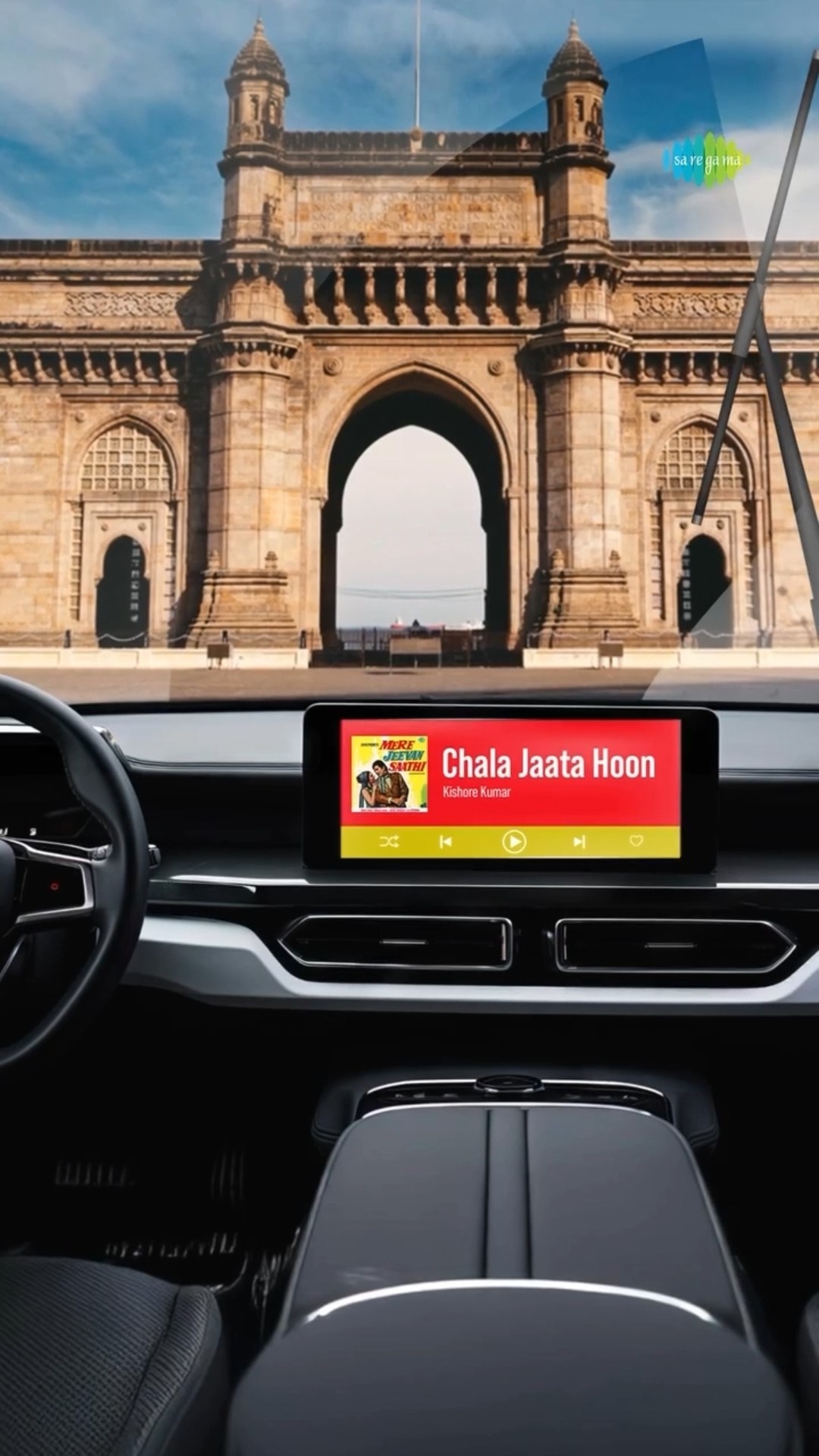 Because the journey is incomplete without your favorite playlist! ? #worldtourismday #travelsongs