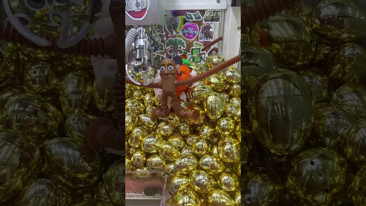 What’s the Secret Grand Prize in This Claw Machine?!(Part.10) 