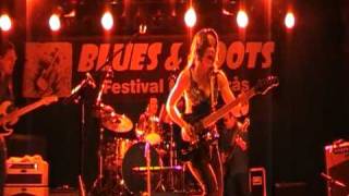 Erja Lyytinen @ Mönsterås Bluesfestival 2009 - It Hurts Me Too