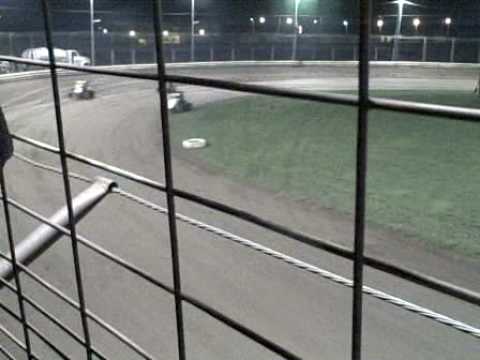 Aaron Gardner at Kam Raceway