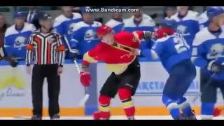 Kazakh hockey player takes on whole team