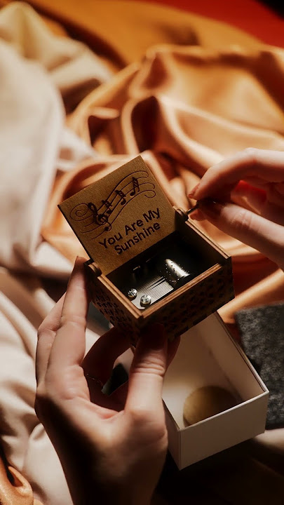YOU ARE MY SUNSHINE MUSIC BOX | HONNEBOX