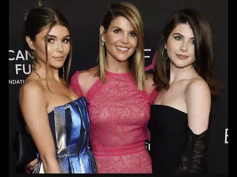 Lori Loughlin's Daughters Says Its A "Nightmare" For Them With Their Parents Being In Prison