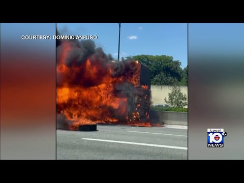 Tour bus fire causes traffic mess on I-595