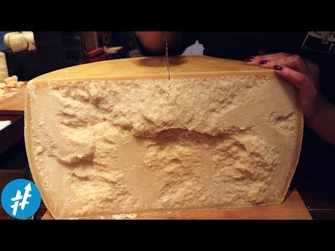 Alasan Kenapa KEJU PARMESAN Sangat MAHAL