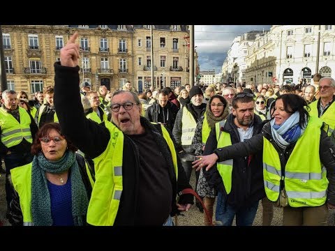 Yellow Jackets Bring France To A Halt! Protest Turn Violent. Still Retain Majority Public Support