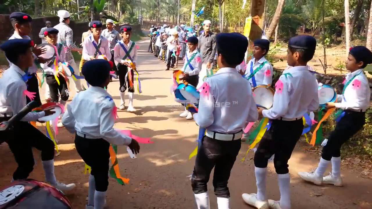 വാദിബദര്‍ പുല്ലാളൂരിന്റെ ആവേശമായ മീലാദ് ഘോഷയാത്ര,2014