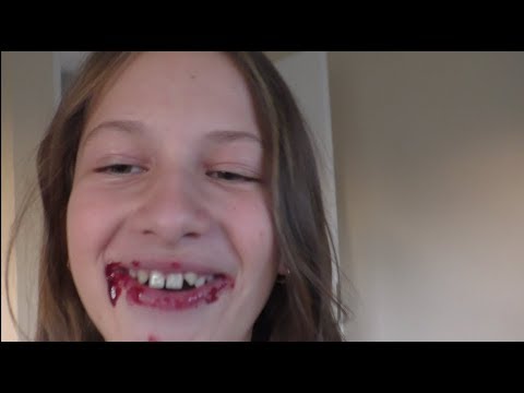 💕😱ГОТОВИМСЯ К ХЕЛОЙВИНУ ДЕЛАЕМ MAKE UP ЗА ОДНУ СЕКУНДУ КРУТО И ОЧЕНЬ ВЕСЕЛО💕HELLO HALLOWEEN💕😱