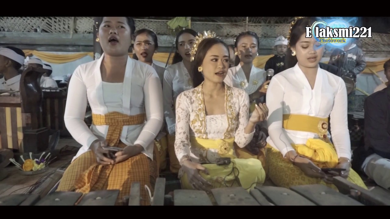 Memasar Karya Ngenteg Linggih Menawa Ratna Desa Adat Pujungan