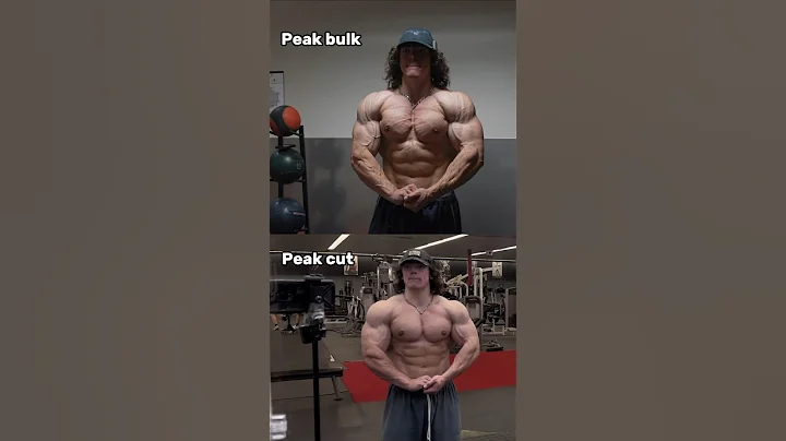 Sam sulek bulk vs cut! #samsulek #bulk #cut #fyp