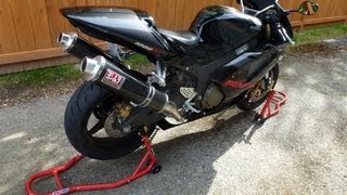 2006 Honda RC51 with Carbon Yoshimuras