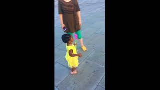 CHINESE SEEING A BLACK KID FOR THE FIRST TIME || CHINA CITY CENTRE || CHINA VLOGS ||