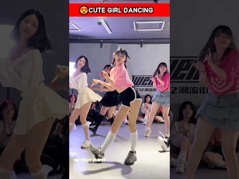 A Japanese Cute girl dancing 😍 #shorts #danceshorts