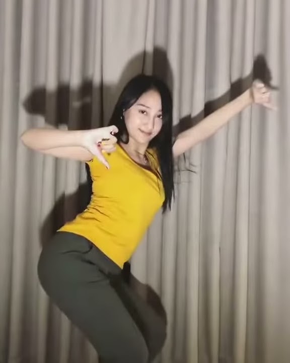 CEWE CANTIK JAIPONGAN