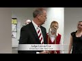Cox leads courthouse carolers