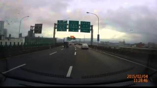 大驚!!! 出大事了~~20150204-10:50 親眼目睹復興航空B22816墜落