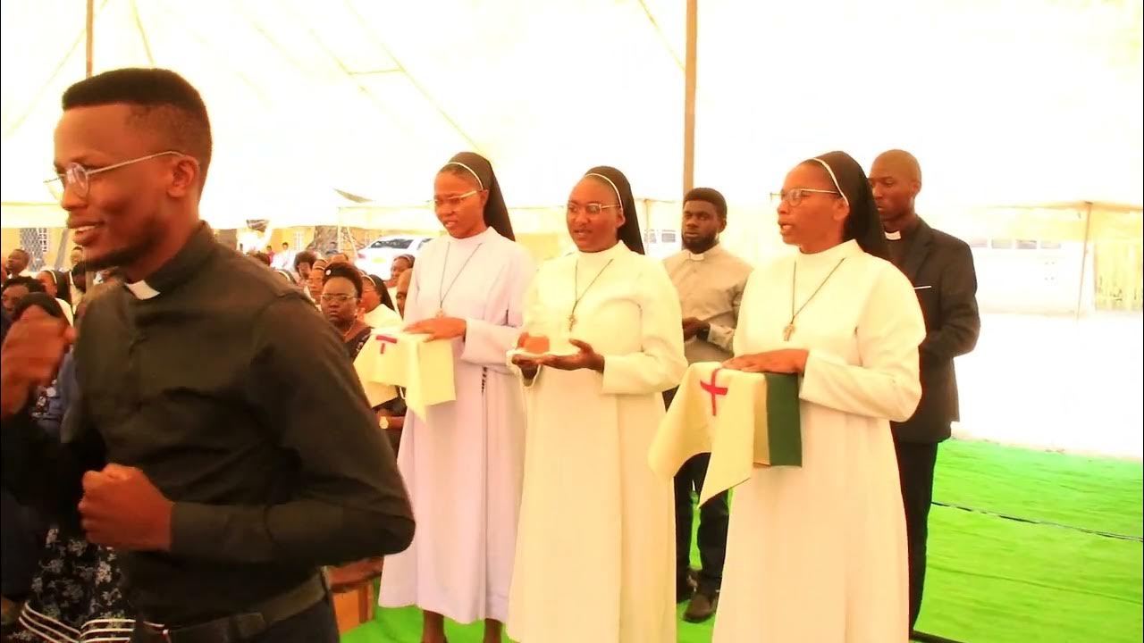 holy-mass-offertory-procession-okampini-youtube
