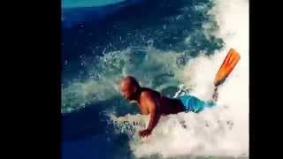 South Point O'ahu, Point Panics. Hawaiian style of riding Hawaiian papa Paepo'o board
