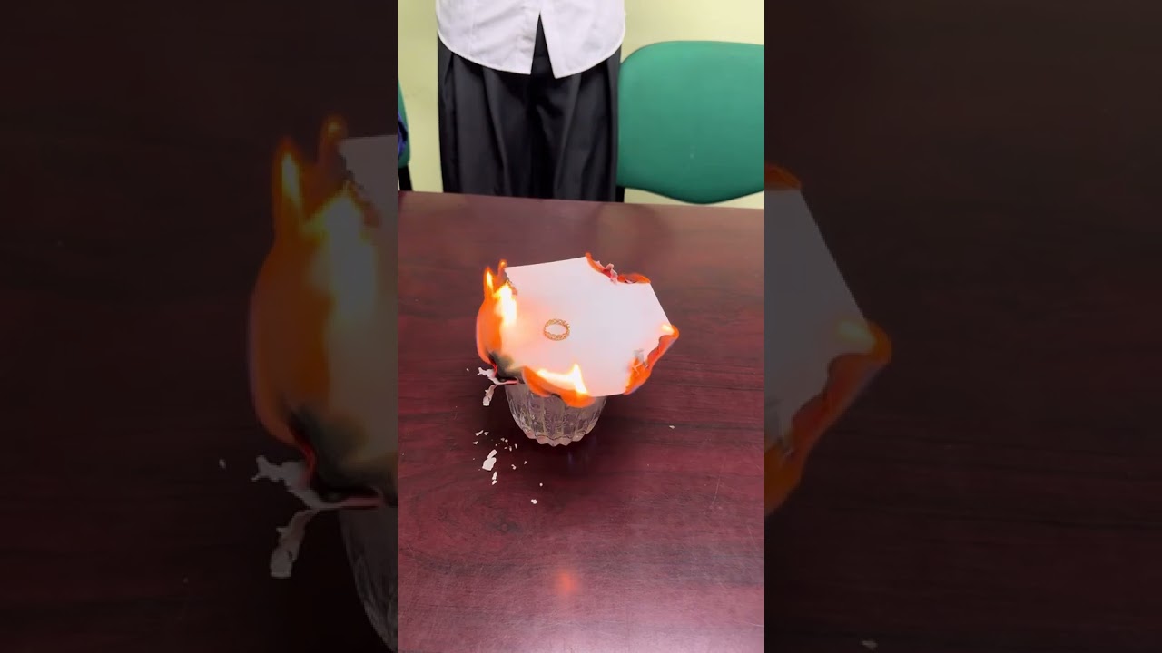 Theo trend đốt nhẫn trên giấy xem năm nay có lấy được chồng không  #tintuc